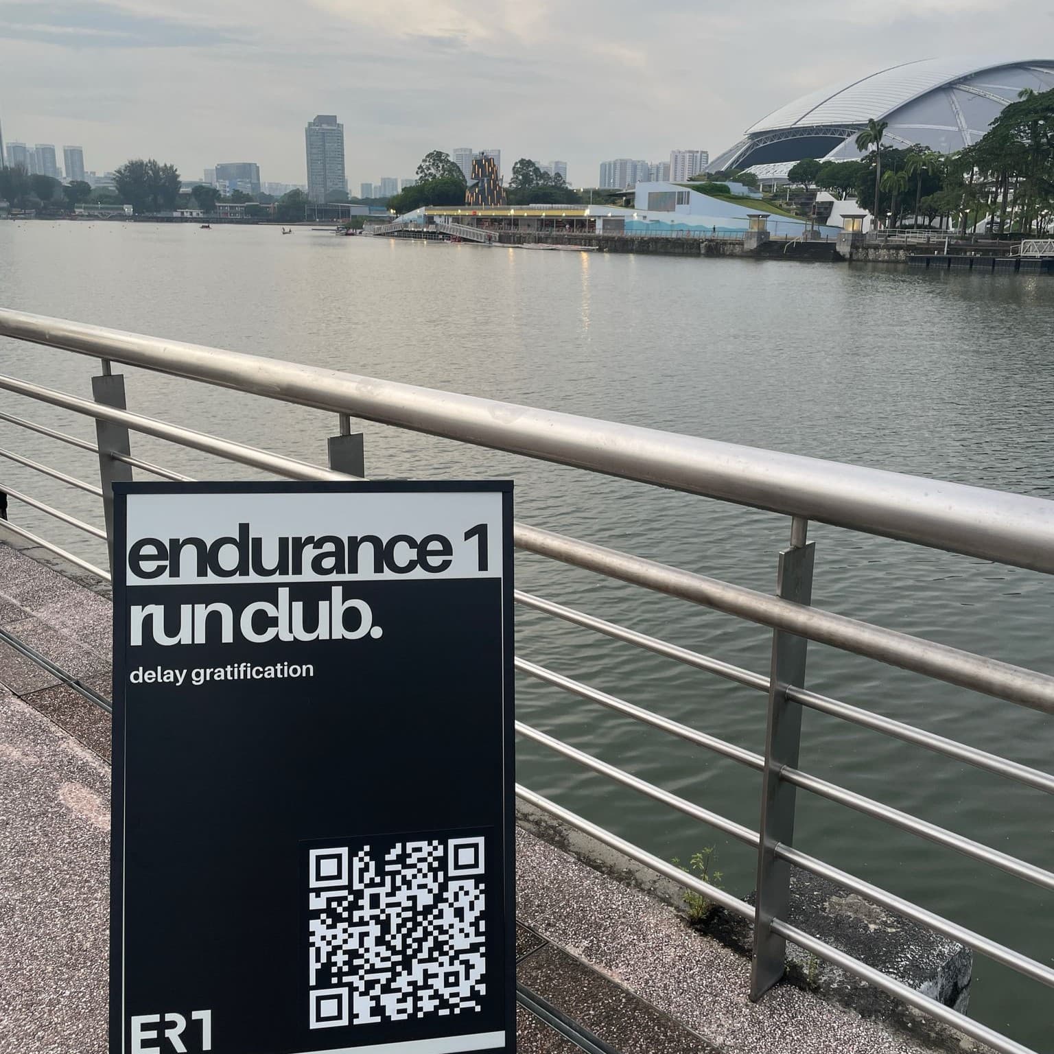 Endurance1 Run Club Standee